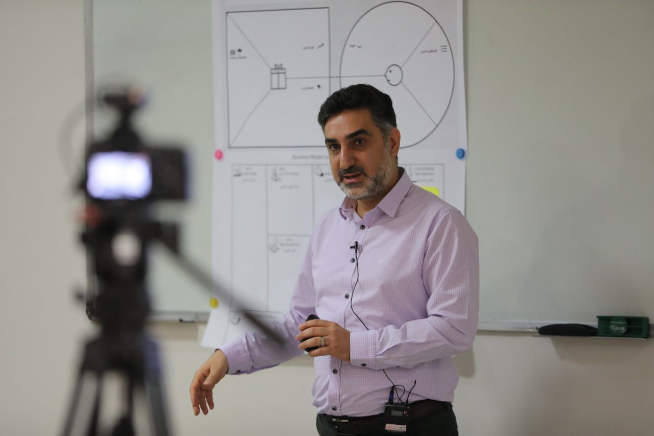 دکتر صفا شریف عسکری