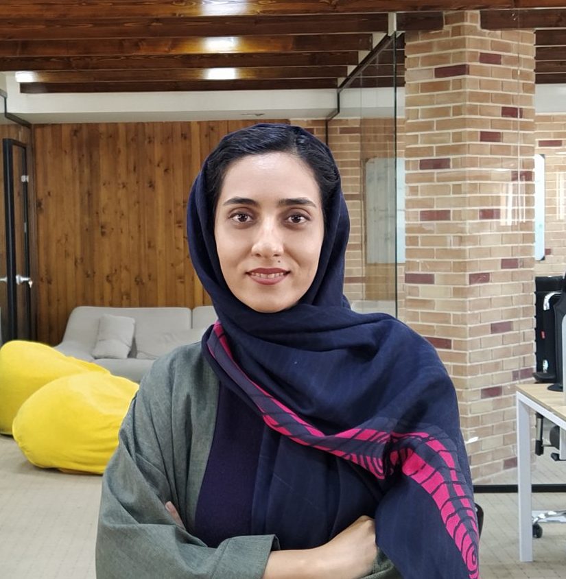 پوران زمانی