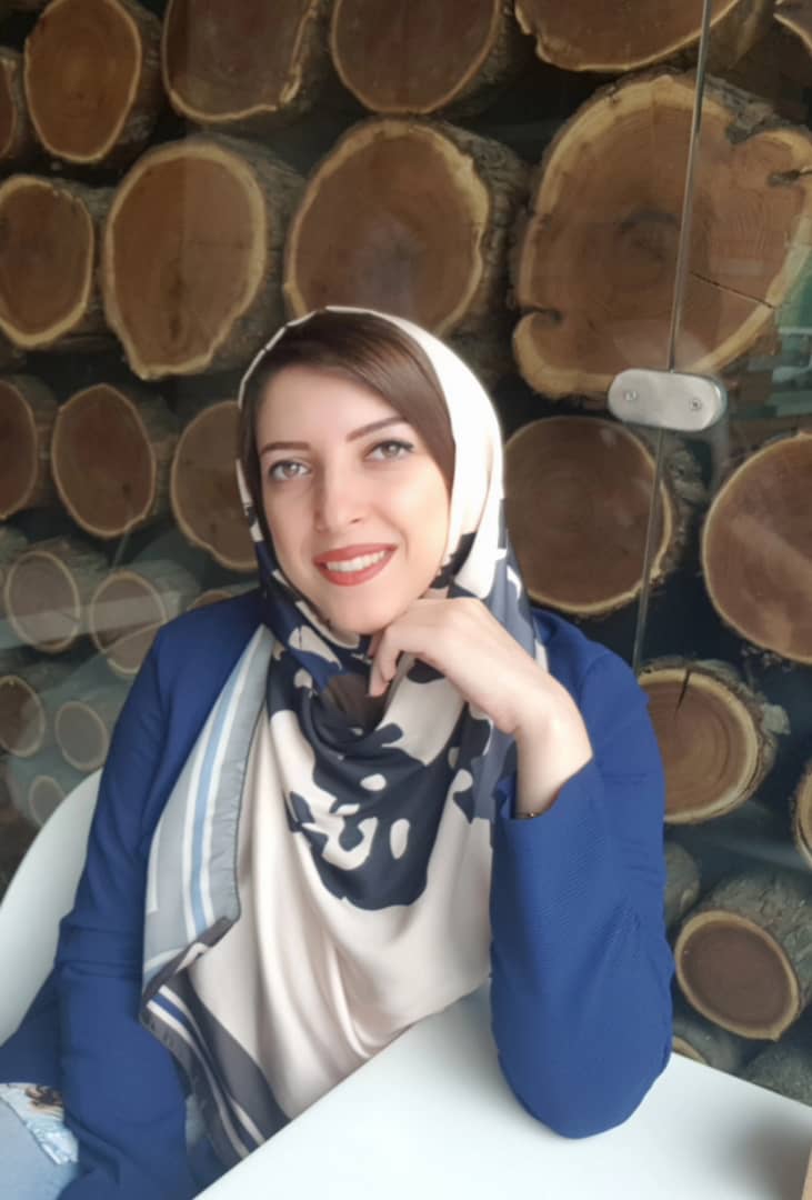 نازنین جوادی