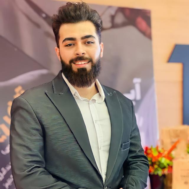 امیر علیخانی